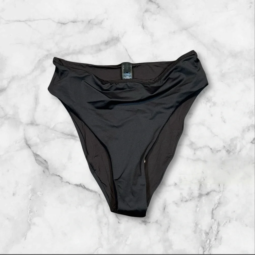 NWT Skims Recycled Swim Mid Waist Bottom Onyx Size Extra Small WOMEN SW-MWB-0748